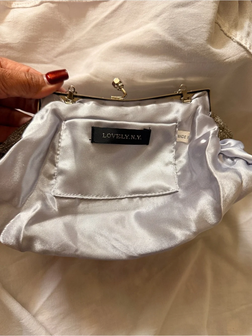 Lovely N.Y. Silver Beaded Metallic Kiss Lock Chain Strap Lined Women's Clutch